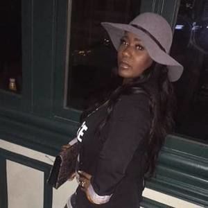 Meet your Posher, Tinyata